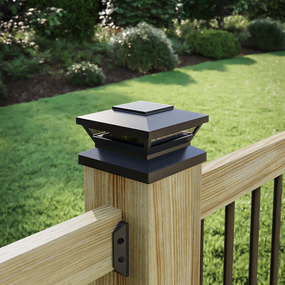 Deckorators Post Cap Light Deckorators Omni Solar Post Cap