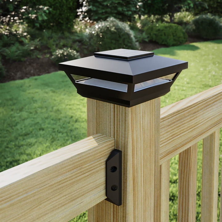 Deckorators Post Cap Light Deckorators Omni Solar Post Cap
